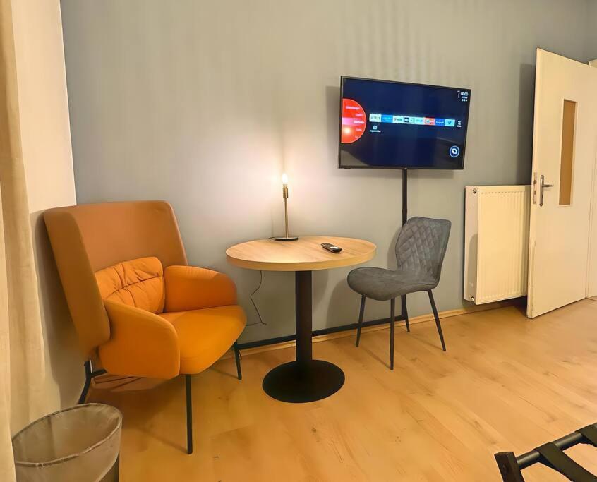 Urban & Chic: 2Bdr, Parkplatz Lägenhet Witten Exteriör bild